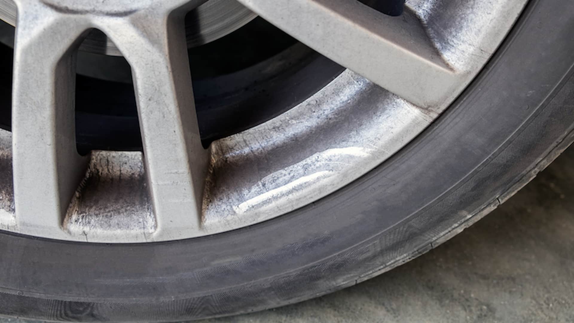 Brake Myth Busted: Why a Thicker Brake Pad Doesn't Guarantee a Longer Life